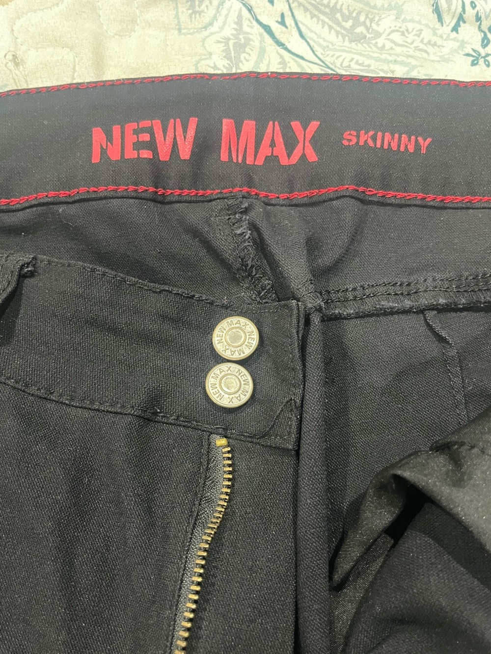 Skinny Stretchy Pants - Dark Black